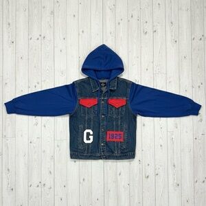 New York Giants NFL Denim Jacket with Blue Sleeves and Red Accents